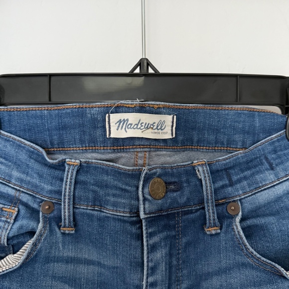 Madewell Women's Distressed Jeans, Size 28 - Picture 3 of 4